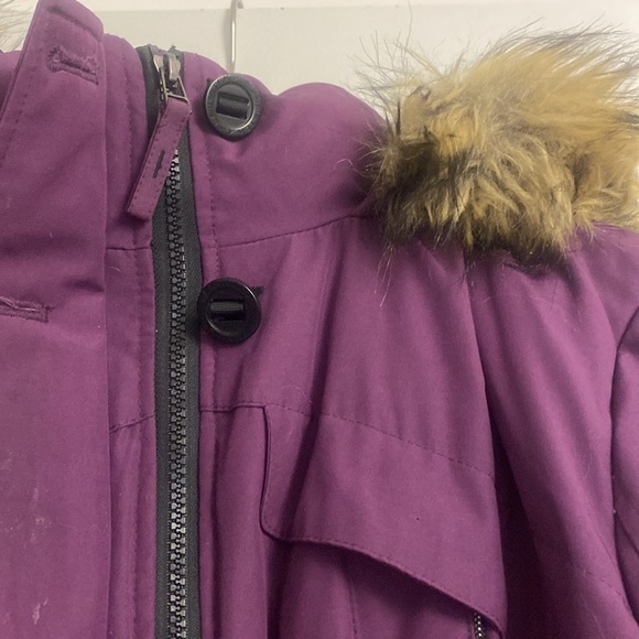 Winter Parka. Down. Plum colour. As warm as Canada Goose. Knee Length - Picture 2 of 8